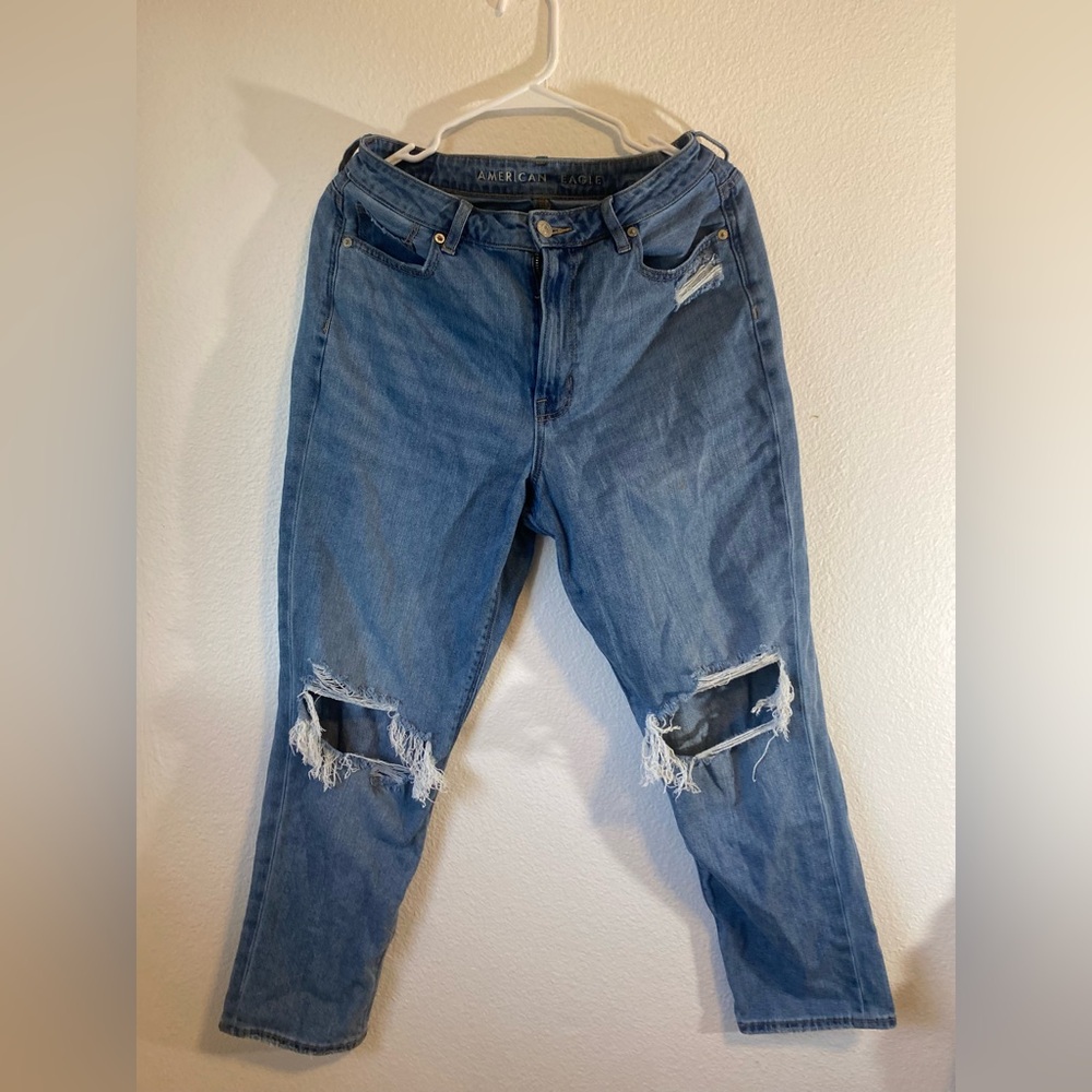 American Eagle Outfitters Women's Light Blue Relaxed Jeans